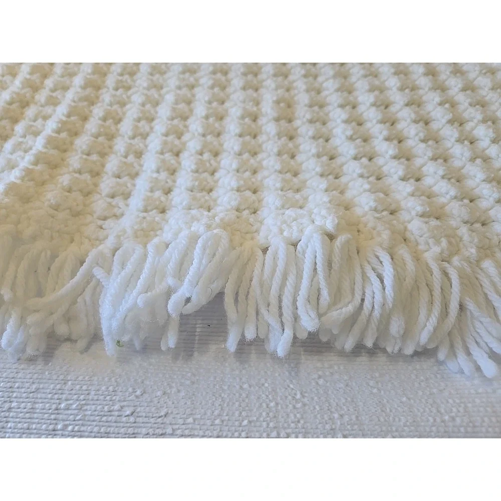 VTG Crochet Afghan Blanket White Throw Handmade Grannycore  Baby Blanket 37x37